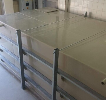 basen ze stali nierdzewnej